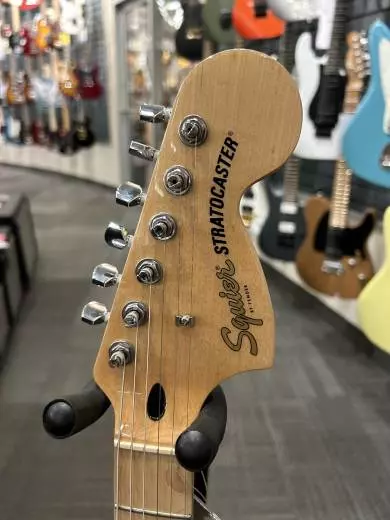 Squier - Affinity Series Stratocaster FMT HSS 2